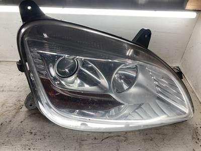 Peterbilt 579 Headlight Assembly