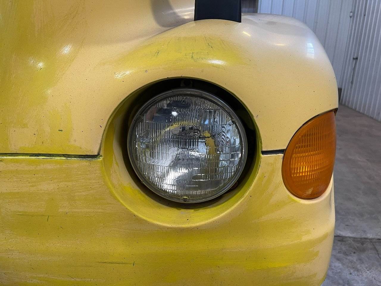 2004 Sterling L7501 Headlight Assembly For Sale Winimac, IN 25286446