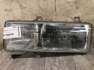 UD UD2600 Headlight Assembly for a Ud 2600