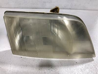 Volvo VNL Headlight Assembly