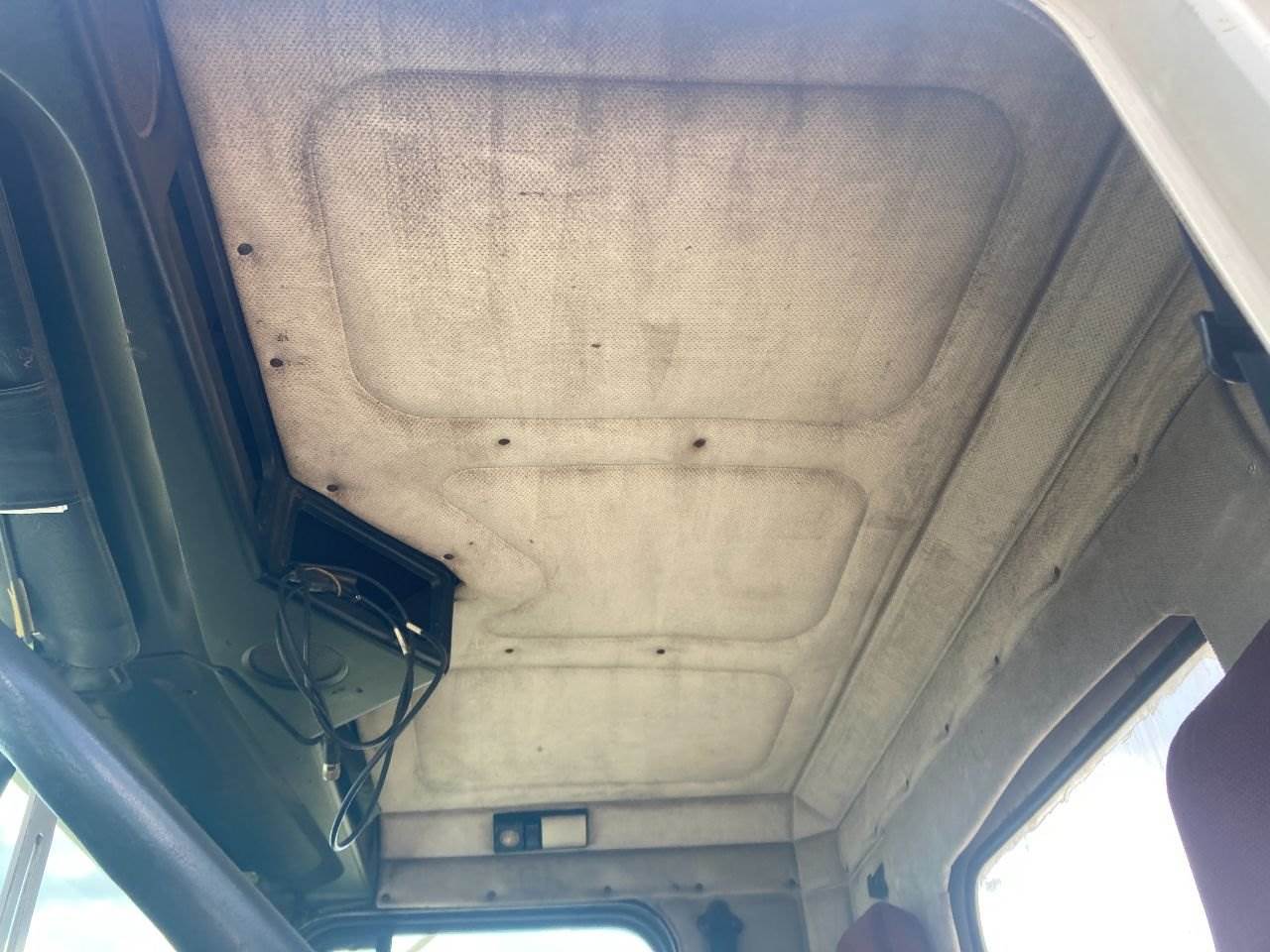 1996 Freightliner FLD120 Headliner For Sale Kansas City, MO