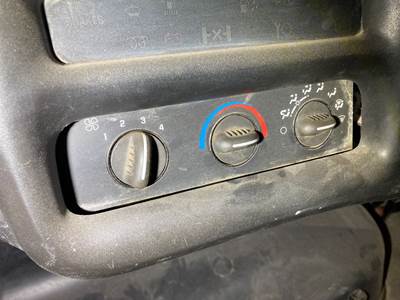 Chevrolet C4500 Heater / AC Temp Control