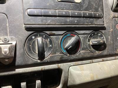 Ford F-550 Heater / AC Temp Control for a Ford F550SD Pickup