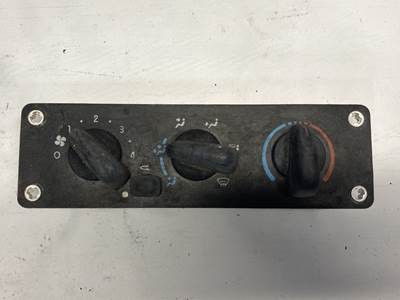 Freightliner 114SD Heater / AC Temp Control