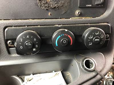 Freightliner Cascadia Heater / AC Temp Control
