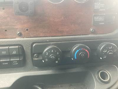 Freightliner Cascadia Heater / AC Temp Control