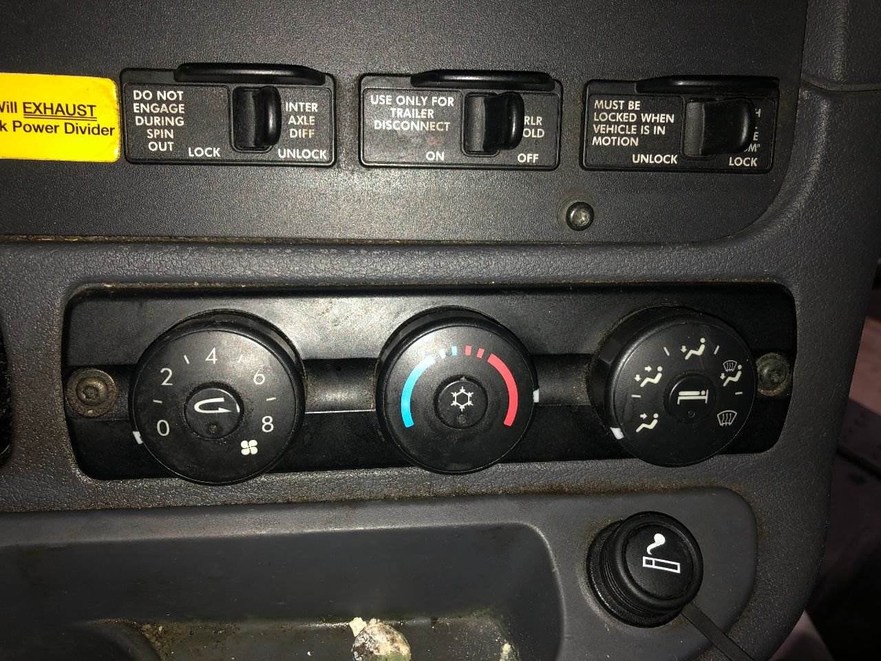 2015 Freightliner Cascadia Heater / AC Temp Control For Sale Winimac
