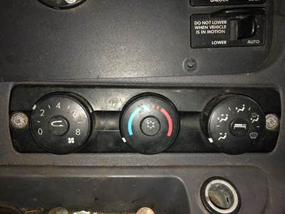 Freightliner Cascadia Heater / AC Temp Control