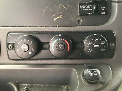 Freightliner Cascadia Heater / AC Temp Control