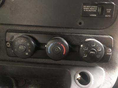 Freightliner Cascadia Heater / AC Temp Control