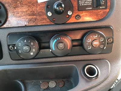 Freightliner Cascadia Heater / AC Temp Control
