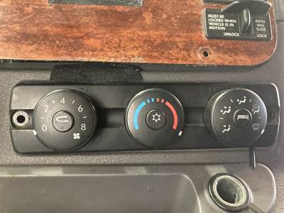 Freightliner Cascadia Heater / AC Temp Control