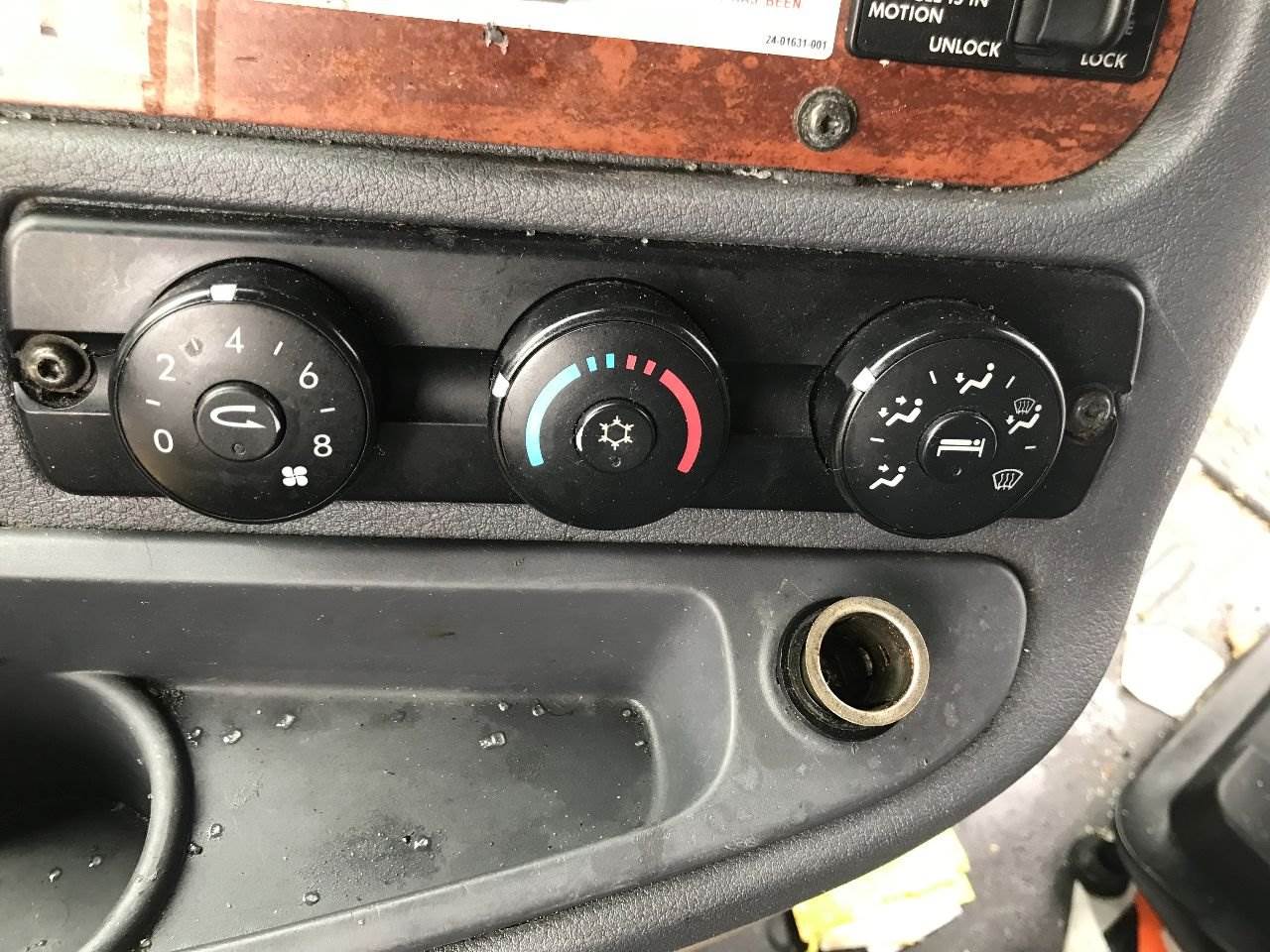2017 Freightliner Cascadia Heater / AC Temp Control For Sale Kansas