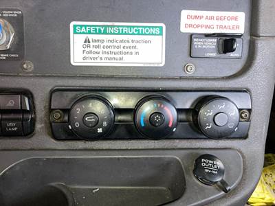 Freightliner Cascadia Heater / AC Temp Control