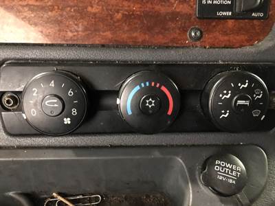 Freightliner Cascadia Heater / AC Temp Control