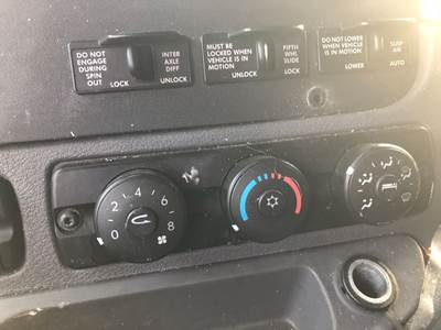 Freightliner Cascadia Heater / AC Temp Control
