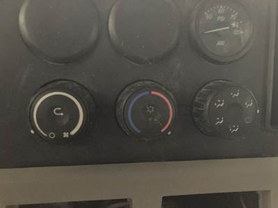 Freightliner Cascadia Heater / AC Temp Control
