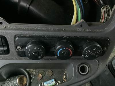 Freightliner Cascadia Heater / AC Temp Control