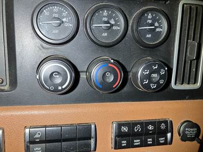 Freightliner Cascadia Heater / AC Temp Control