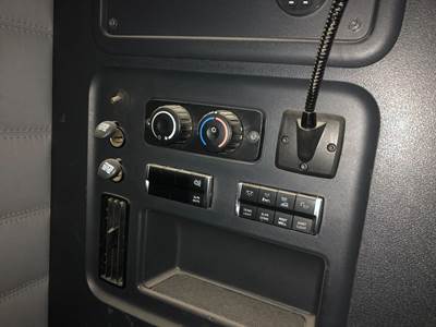 Freightliner Cascadia Heater / AC Temp Control