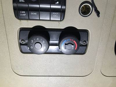 Freightliner Cascadia Heater / AC Temp Control