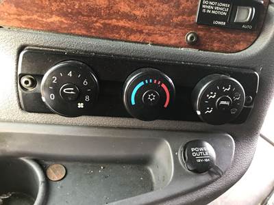 Freightliner Cascadia Heater / AC Temp Control