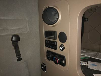 Freightliner Cascadia Heater / AC Temp Control