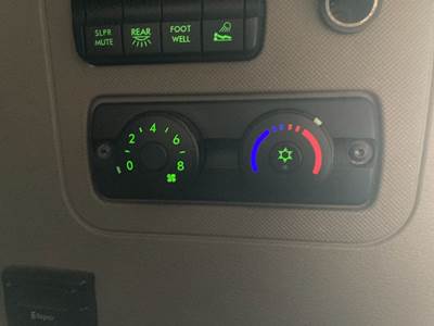 Freightliner Cascadia Heater / AC Temp Control