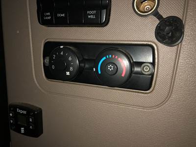 Freightliner Cascadia Heater / AC Temp Control