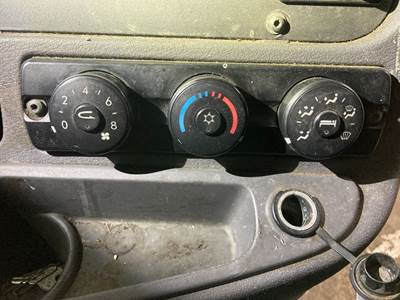 Freightliner Cascadia Heater / AC Temp Control