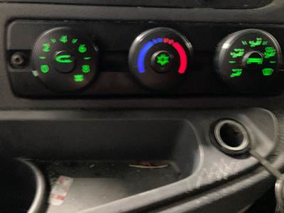 Freightliner Cascadia Heater / AC Temp Control
