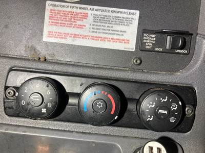 Freightliner Cascadia Heater / AC Temp Control