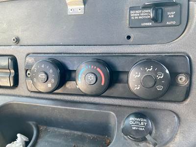 Freightliner Cascadia Heater / AC Temp Control