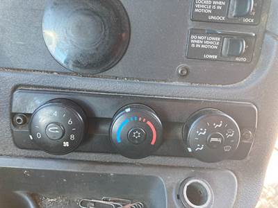 Freightliner Cascadia Heater / AC Temp Control