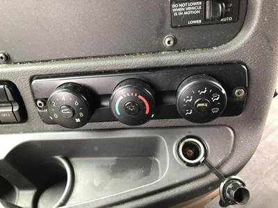Freightliner Cascadia Heater / AC Temp Control