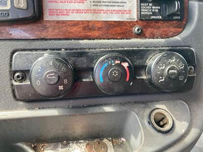 Freightliner Cascadia Heater / AC Temp Control