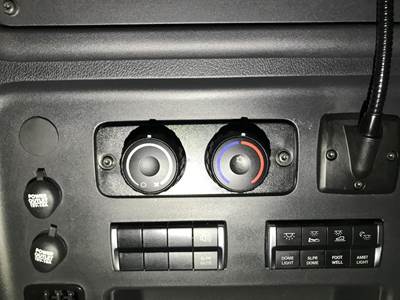 Freightliner Cascadia Heater / AC Temp Control