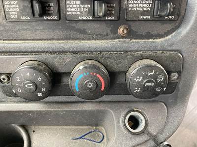 Freightliner Cascadia Heater / AC Temp Control