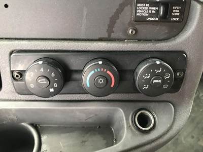 Freightliner Cascadia Heater / AC Temp Control
