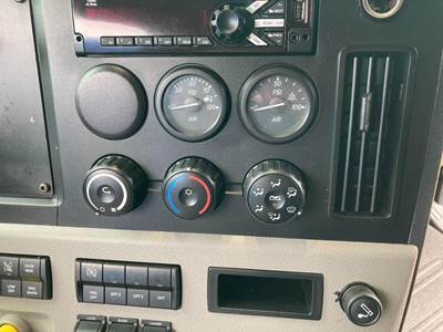 Freightliner Cascadia Heater / AC Temp Control