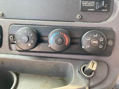 Freightliner Cascadia Heater / AC Temp Control