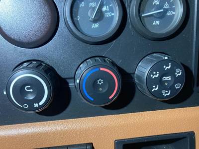 Freightliner Cascadia Heater / AC Temp Control