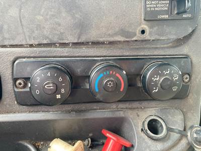 Freightliner Cascadia Heater / AC Temp Control