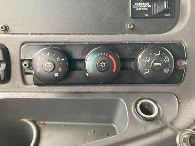 Freightliner Cascadia Heater / AC Temp Control