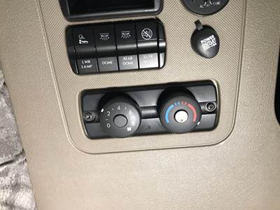 Freightliner Cascadia Heater / AC Temp Control