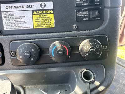 Freightliner Cascadia Heater / AC Temp Control