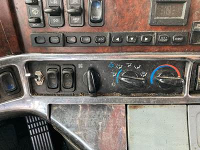 Freightliner Century Class 120 Heater / AC Temp Control for a Freightliner C120 Century