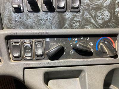 Freightliner Columbia 120 Heater / AC Temp Control