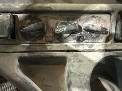 Freightliner Columbia 120 Heater / AC Temp Control