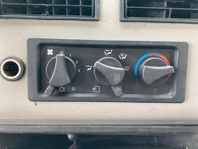 Freightliner FL60 Heater / AC Temp Control